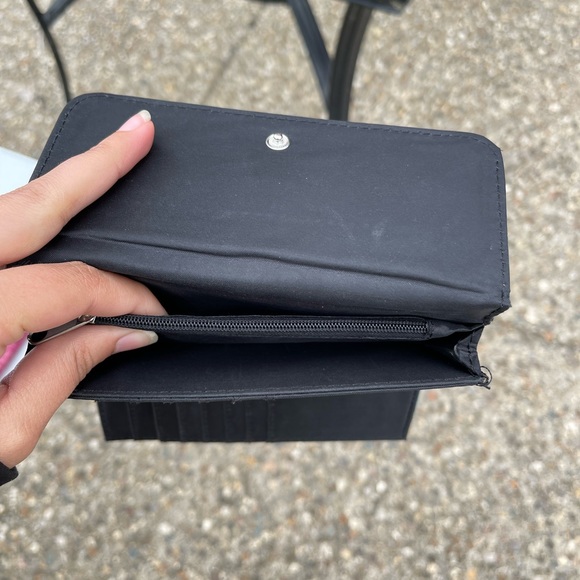 Wallet - Picture 3 of 3